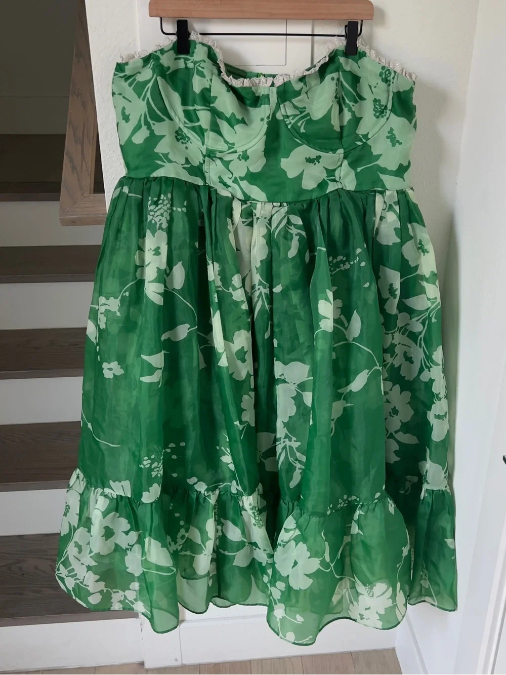 Selkie Corset Strapless Mini Dress in Green - Picture 4 of 9